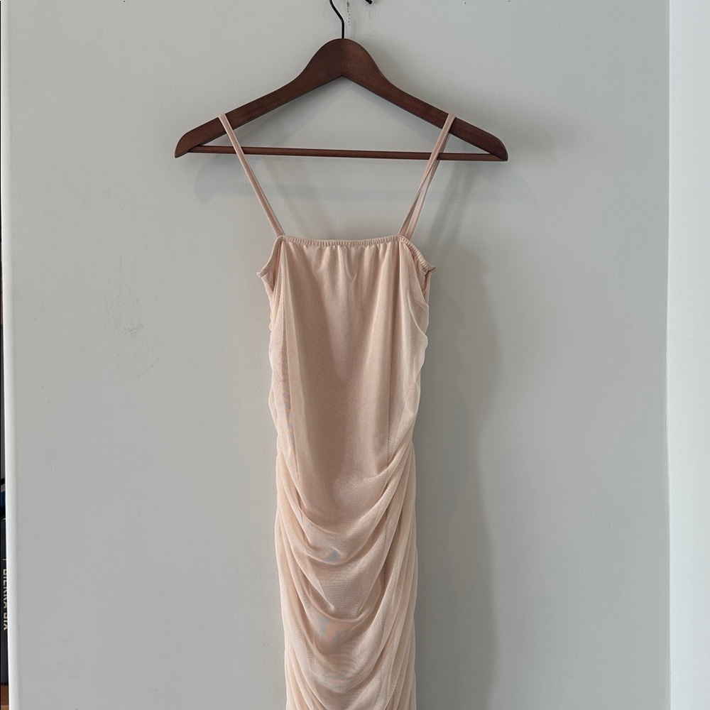 PrettyLittleThing Nude Strappy Mesh Ruched
Midaxi Dress size 2 - Picture 2 of 8